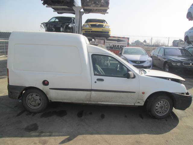Punte spate Ford Courier 2001